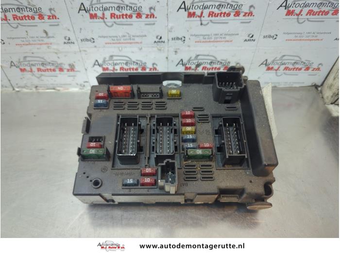 Gebruikte Zekeringkast Peugeot 206 O180861