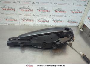 O180883 Gebruikte portiergreep 4deurs links-voor BMW 3-Serie