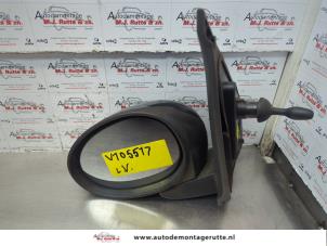 O180886 Gebruikte spiegel buiten links Peugeot 107
