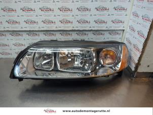 O180913 Gebruikte linker koplamp Volvo V70