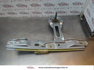 O180963 Gebruikte ruitmechaniek 4deurs links-achter Ford Focus