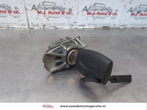 O180967 Gebruikte deurslot cilinder links Ford Focus