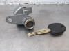 Gebruikte Portierslot Cilinder links Hyundai Matrix O181003