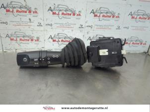 O181061 Gebruikte richtingaanwijzer schakelaar Chevrolet Captiva