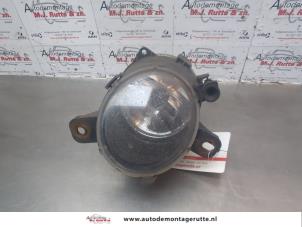 O181069 Gebruikte mistlamp rechts-voor Opel Corsa