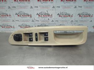 O181089 Gebruikte schakelblok ruiten Volkswagen Passat