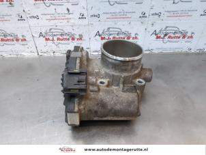O181111 Gebruikte gasklephuis Opel Corsa