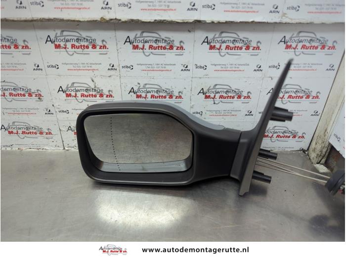 Gebruikte Buitenspiegel links Peugeot 106 O181123