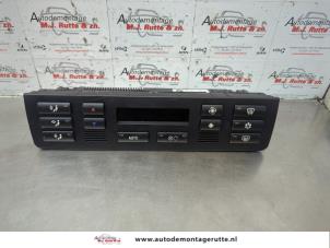 O181138 Gebruikte kachel bedieningspaneel BMW 3-Serie