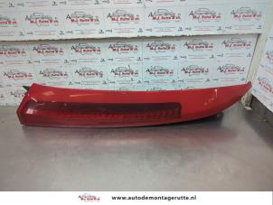 O181143 Gebruikte achterlicht links Volvo XC90