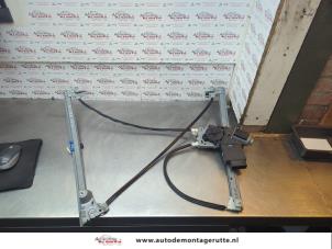 O181223 Gebruikte raammechaniek 4deurs links-voor Renault Espace