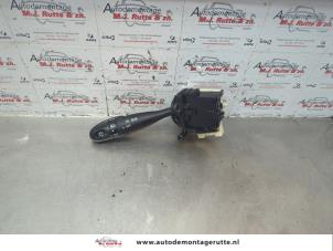 O181247 Gebruikte schakelaar richtingaanwijzer Daihatsu Cuore