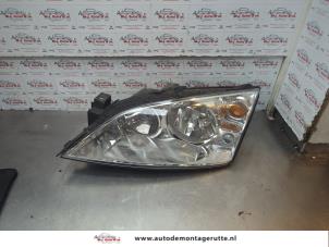 O181251 Gebruikte koplamp links Ford Mondeo
