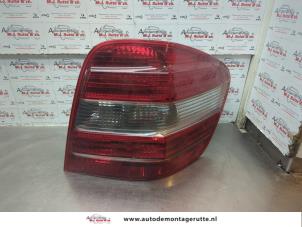 O181284 Gebruikte achterlicht rechts Mercedes ML-Klasse