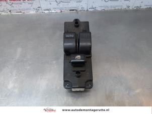 O181293 Gebruikte schakelblok ruiten Mazda Demio