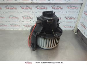 O181300 Gebruikte chaufage ventilatiemotor Opel Astra