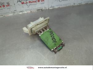 O181343 Gebruikte kachel weerstand Volkswagen Caddy