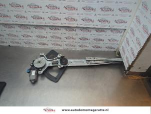 O181349 Gebruikte ruitmechaniek 4deurs links-voor Chevrolet Tacuma