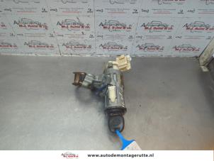 O181368 Gebruikte kontaktslot+sleutel Toyota Yaris