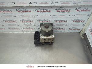O181395 Gebruikte abs pomp Toyota Yaris