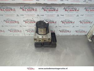 O181454 Gebruikte abs pomp Toyota Yaris