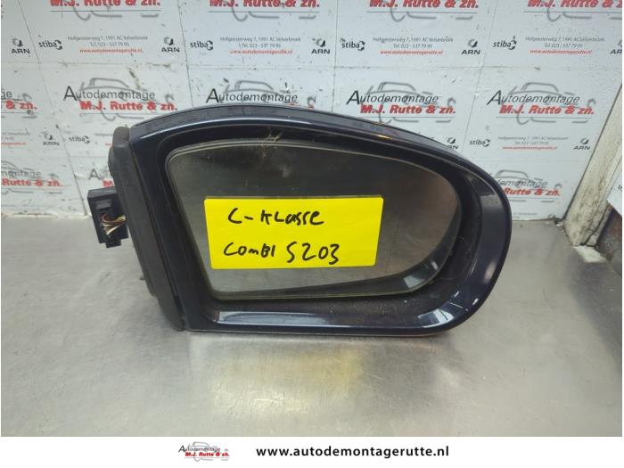 Gebruikte Buitenspiegel rechts Mercedes C-Klasse O181474