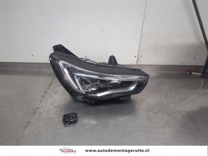 O181477 Gebruikte koplamp rechts Opel Grandland X