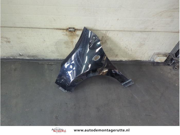 Gebruikte Voorscherm links Nissan Pixo O181481