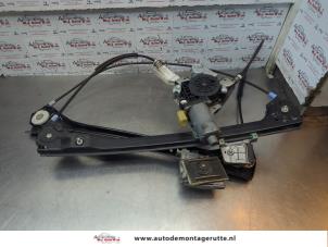 O181494 Gebruikte raammechaniek 2deurs links-voor BMW 3-Serie