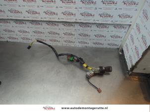 O181587 Gebruikte kontaktslot+sleutel Citroen C2