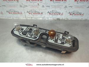 O181593 Gebruikte fitting achterlicht links Citroen C2