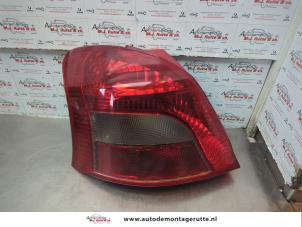 O181617 Gebruikte achterlicht links Toyota Yaris