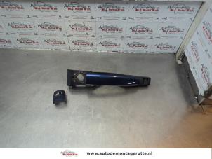 O181656 Gebruikte portiergreep 4deurs links-voor Peugeot 307