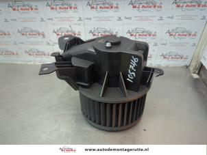 O181691 Gebruikte chaufage ventilatiemotor Peugeot Bipper