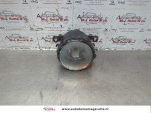 O181877 Gebruikte mistlamp rechts-voor Nissan Pixo
