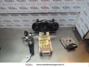 O182000 Gebruikte contactslot + computer Kia Picanto