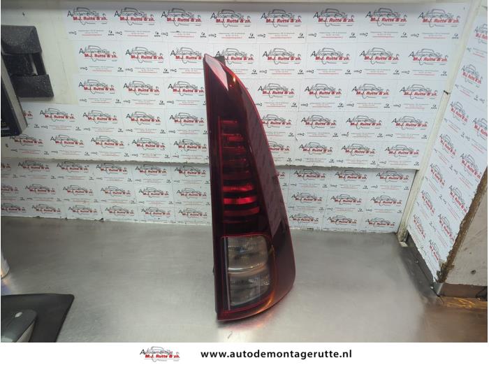 Gebruikte Achterlicht rechts Renault Espace O182007