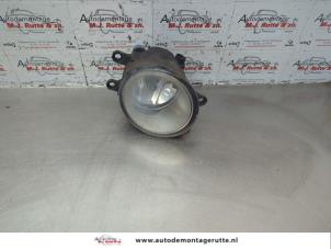 O182015 Gebruikte mistlamp links-voor Daihatsu Materia