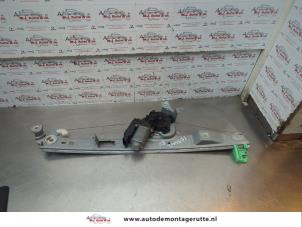 O182043 Gebruikte ruitmechaniek 4deurs rechts-voor Renault Grand Scenic
