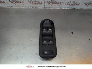 O182047 Gebruikte combischakelaar ramen Renault Grand Scenic