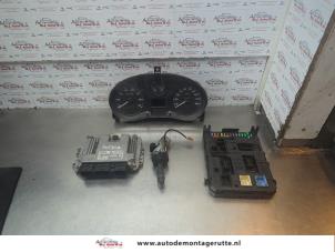 O182081 Gebruikte kontaktslot + computer Citroen Berlingo