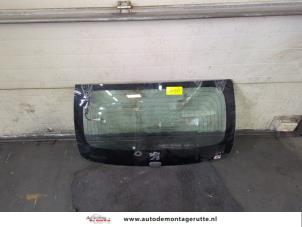O182111 Gebruikte ruit achter Peugeot 107