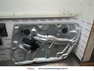 O182120 Gebruikte ruitmechaniek 4deurs rechts-voor Skoda Superb