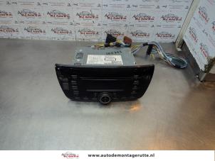 O182161 Gebruikte radio Opel Combo
