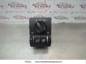 O182181 Gebruikte schakelaar licht Opel Astra