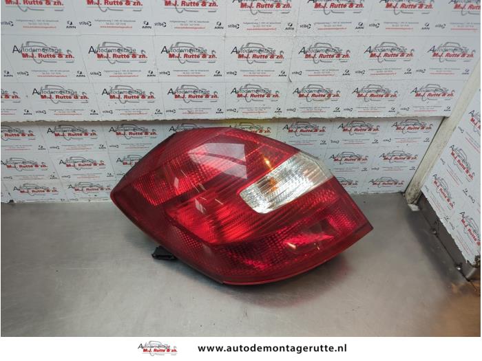 Gebruikte Achterlicht links Skoda Fabia O182202
