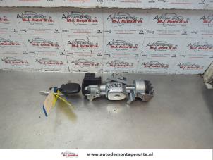 O182210 Gebruikte sleutel+contactslot Ford Focus