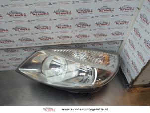 O182234 Gebruikte koplamp links Renault Megane Scenic
