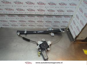 O182268 Gebruikte ruitmechaniek 4deurs rechts-voor Hyundai Getz
