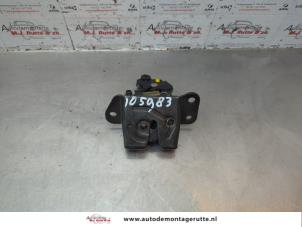 O182270 Gebruikte achterklep slotmechaniek Hyundai Getz